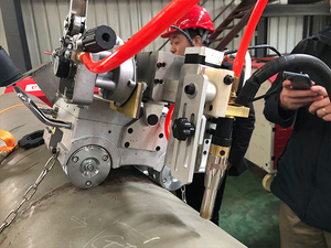 Machine à souder orbitale