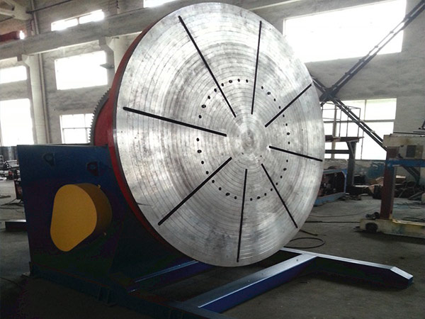 Positionneur de soudage hydraulique automatique