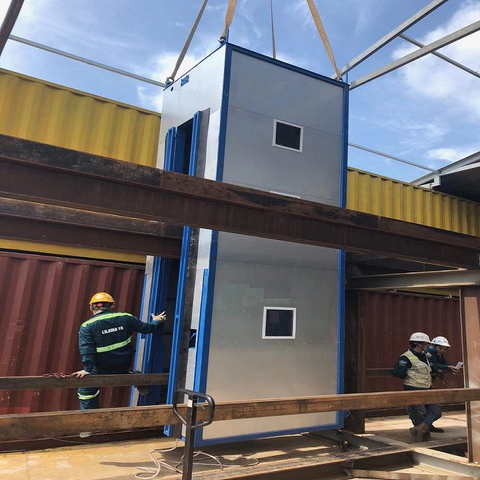 Soudeuse verticale automatique professionnelle d'acier inoxydable pour la construction de réservoir d'huile